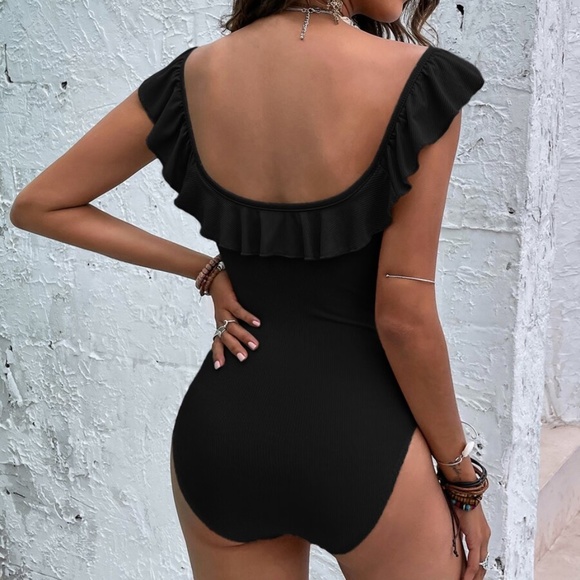 Bohemian Black Ruffle Sexy Ribbed Bodysuit - Picture 4 of 8
